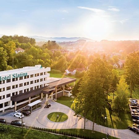 A Hoteli - Hotel Slatina Vrnjačka Banja エクステリア 写真