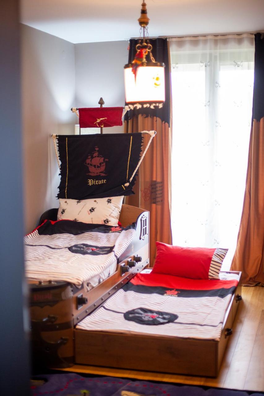 A Hoteli - Hotel Slatina Vrnjačka Banja エクステリア 写真